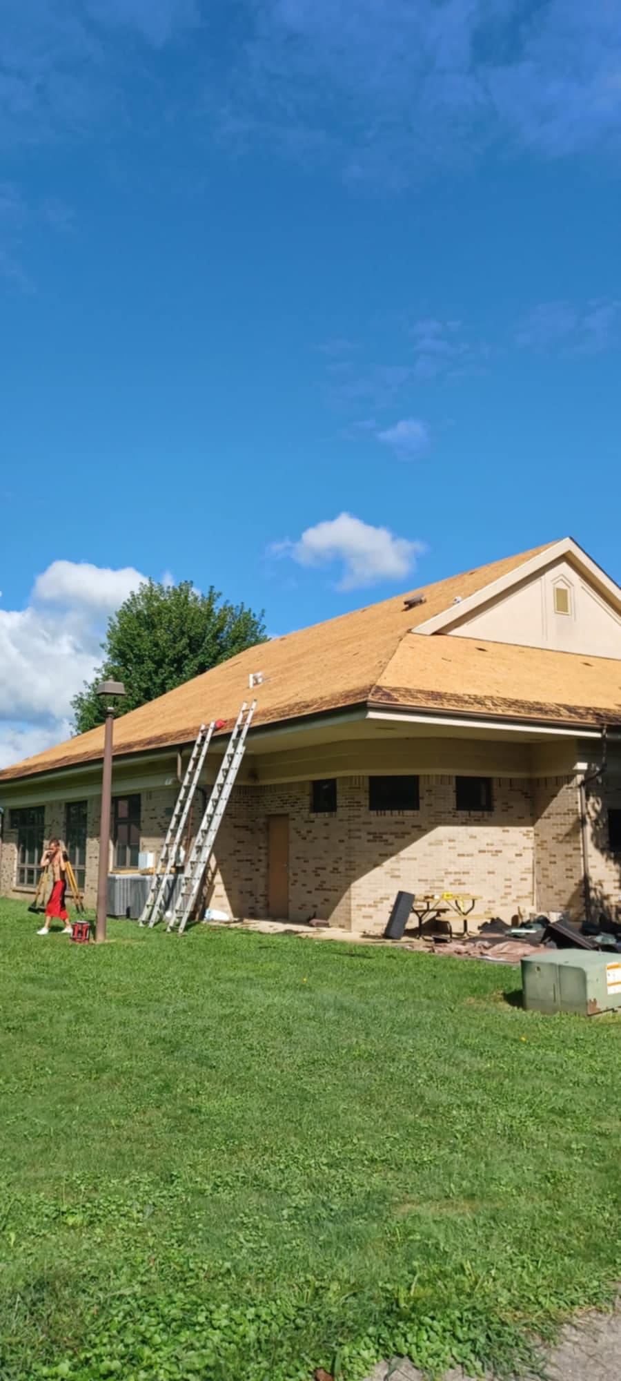 Ladders for roofing